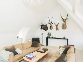 Exclusive and central - Private roof top terrace!