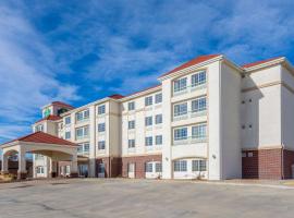 La Quinta by Wyndham Dodge City, hotel en Dodge City