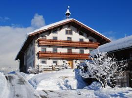 Ferienheim Riedhof, hotel en Breitenbach am Inn