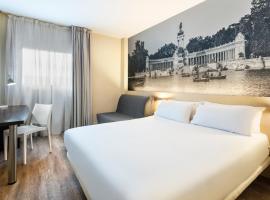 B&B HOTEL Madrid Aeropuerto T1 T2 T3, מלון ליד נמל התעופה מדריד-בראחס אדולפו סוארס - MAD, 