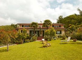 Agriturismo La Carreccia, hotel v destinaci Luni