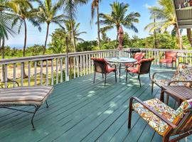 Breezy Kailua-Kona Bungalow with Lanai and Ocean View!、カイルア・コナのホテル