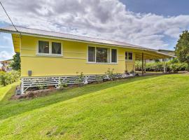 Charming Historic Hilo House Minutes to Beach!, hotel near Pana'ewa Rainforest Zoo, Hilo