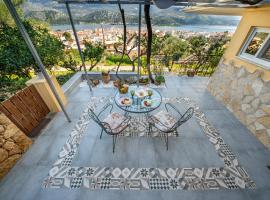 kyveli superb sea view apartment in Argostoli, hotel in Argostoli