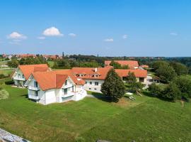 Sonntagsberg Hof Familie Fiedler, cheap hotel in Bad Waltersdorf