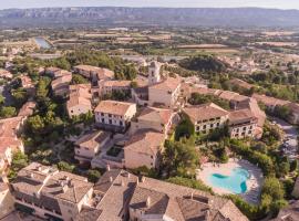 Village Pierre & Vacances Pont Royal en Provence, hotel in Mallemort