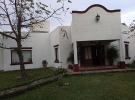 Hostal El Ensueño del Coquena, B&B sihtkohas San Lorenzo