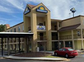 Days Inn by Wyndham Atlanta/Southlake/Morrow, hotel v destinácii Morrow