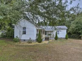 Sweet Southern Pines Abode with Yard and Covered Porch