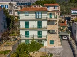 Apartment Villa Bešker