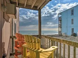 Oceanfront Topsail Beach Retreat - Steps to Shore!