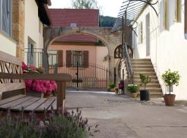 Netts Landhaus, hotell i Neustadt an der Weinstraße