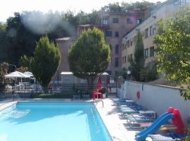 Hotel Tortorina, hotell i Urbino