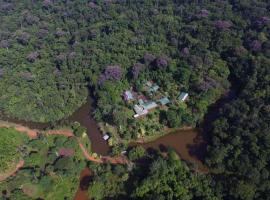 La Laguna del Lagarto Eco-Lodge, hotel di Pital