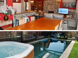 Casa Rural Mansion Alejandra con piscina y jacuzzi, lantligt boende i Collado Mediano