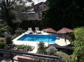 Posada Villa club, Apart 2 cerca de aeropuerto El Palomar