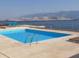 STUDIO APARTMA PAG Blue Ocean 2 with sea view, hotel with pools in Pag