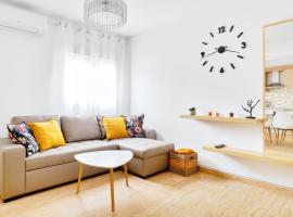 Family Bungalow La Zenia Beach, ξενοδοχείο σε Orihuela Costa