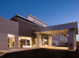 Crowne Plaza Chicago SW - Burr Ridge by IHG, hotel v destinaci Burr Ridge