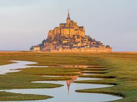 Gîtes d'Olbiche, hotel near Scriptorial d'Avranches, musee des manuscrits du Mont Saint-Michel, Avranches