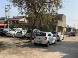 Mufis Homestay, Emerald Compound, New Palam Vihar-2