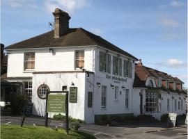 Wheatsheaf Inn, hotell sihtkohas Cuckfield