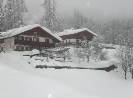 Baita Fraina, hotel in Cortina dʼAmpezzo