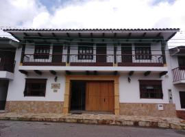 HOTEL BORBÓN, hotel v destinaci La Laja
