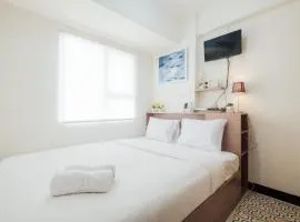Spacious and Comfortable 2BR Cinere Resort Apartment By Travelio