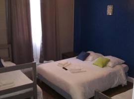 Le Toro bleu, hotel v destinaci Montier-en-Der