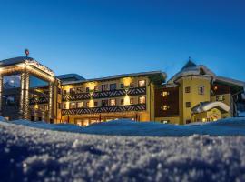 Hotel Sommerhof, hotel met hottubs in Gosau