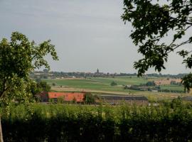 De Kleine Mote, B&B/chambre d'hôtes à Heuvelland