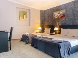 Hotel Marlyn