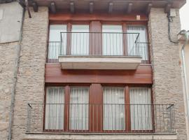Cal Miquel, hotel v destinaci Alpens