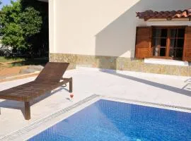 Family Maisonette by the Beach with Pool