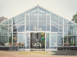 Cocoon Meetings, Hotel mit Whirlpools in Degeberga