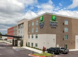 Holiday Inn Express & Suites Tulsa South - Woodland Hills, an IHG Hotel