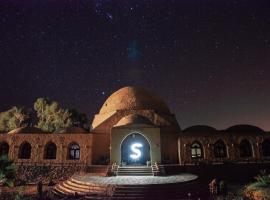 Shanda Lodge Desert Resort, hotel a Qasr Dakhl