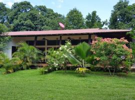 Los Cocos, Chinandega, cottage in Chinandega