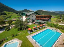 Wohlfühlresort und Feriengut Martinerhof, hotel v destinácii Sankt Martin am Tennengebirge