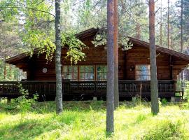 Коттедж на берегу живописного озера, proprietate de vacanță aproape de plajă din Kerimäki