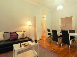 Charm Homes Lisbon Historic Balcony & Art