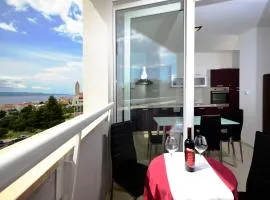 Apartment West