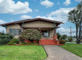 Classy Craftsman, hotel near Humboldt State University, Arcata