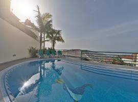 Charming Villa in Funchal, hotel in Funchal