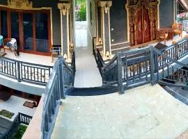 Amed Romance House