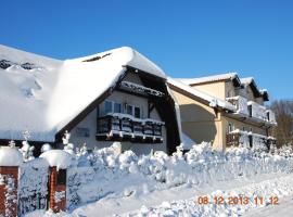 Zajazd i Restauracja "Myśliwskie Zacisze", pousada em Nikielkowo