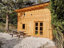 La cabane des Pachous, hotel sa Tourves