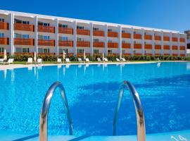 Malibu Foz Hotel - La Maison Younan, hotel a Figueira da Foz