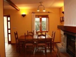 La Casa de la Abuela, cabaña en Casas del Monte